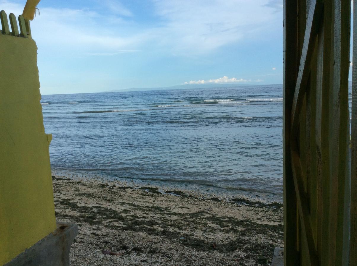 Cronin Residence Resort Oslob Exterior photo